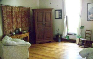 206 E Vermilya Ave, Bloomington, IN 47401 photo 2