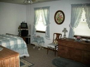 663 E Guthrie Rd, Bedford, IN 47421 photo 9