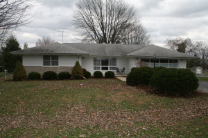 504 N 14th St, Mitchell, IN 47446 photo 1