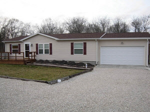 129 W Oak St, Mitchell, IN 47446 photo 2