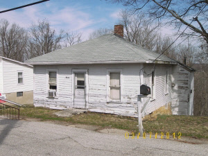 808 Lafayette Ave, Oolitic, IN 47451 photo 1