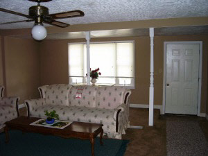 554 S 7th St, Mitchell, IN 47446 photo 2
