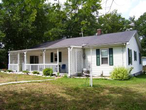 554 S 7th St, Mitchell, IN 47446 photo 5