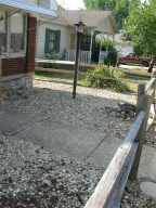 526 V St, Bedford, IN 47421 photo 2