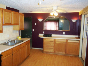 516 S 6th St, Mitchell, IN 47446 photo 2