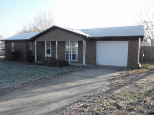 249 Bartlett Dr, Mitchell, IN 47446 photo 1