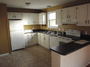249 Bartlett Dr, Mitchell, IN 47446 photo 4