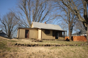 909 Lafayette Ave, Oolitic, IN 47451 photo 1