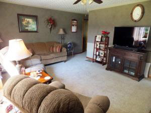 13149 W River Rd, Shoals, IN 47581 photo 2