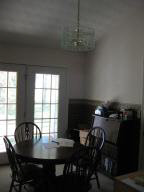 658 E Vincennes St, Orleans, IN 47452 photo 3