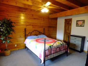 197 Country Estates Dr, Mitchell, IN 47446 photo 4