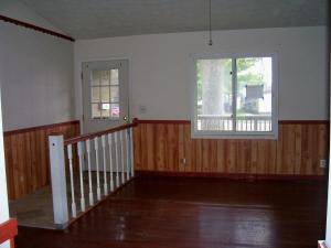 419 N 7th St, Mitchell, IN 47446 photo 3