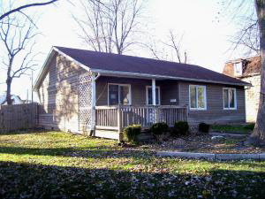 419 N 7th St, Mitchell, IN 47446 photo 1