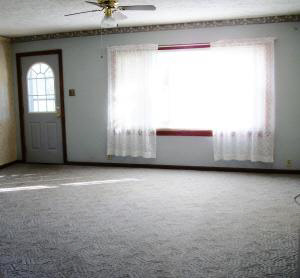1005 Orchard St, Mitchell, IN 47446 photo 2