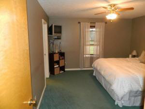 141 Pine Dr, Mitchell, IN 47446 photo 18