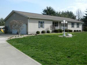141 Pine Dr, Mitchell, IN 47446 photo 1