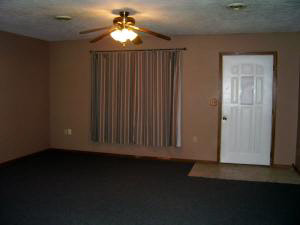 1115 N 9th St, Mitchell, IN 47446 photo 2