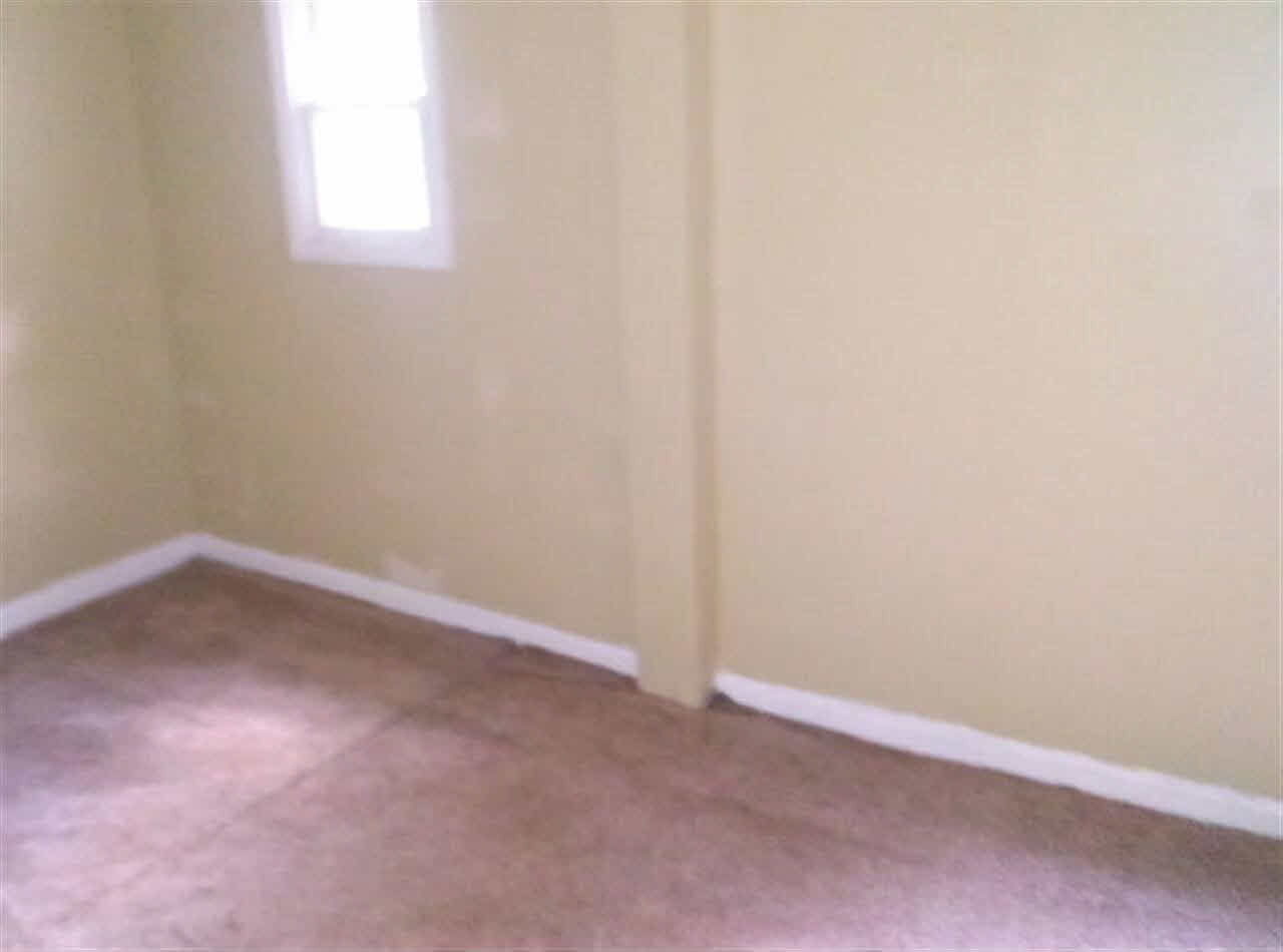1803 E Hines St, Muncie, IN 47303 photo 18