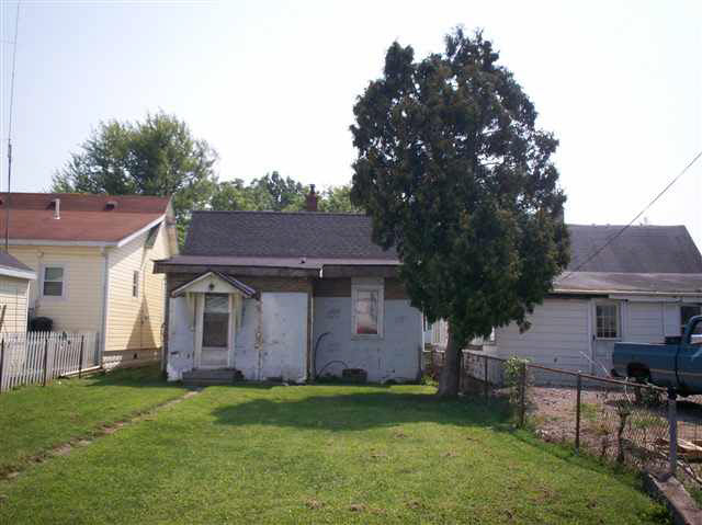 320 W 9th St, Muncie, IN 47302 photo 4