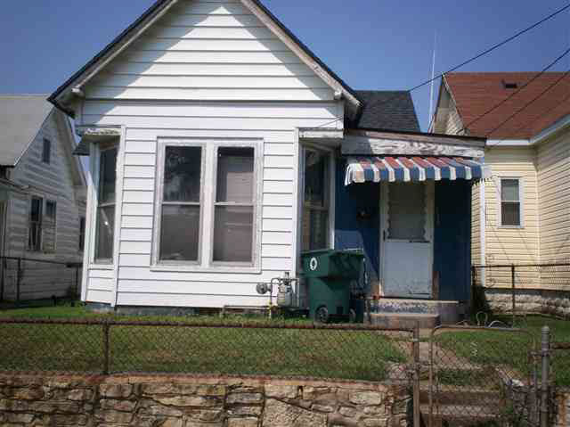 320 W 9th St, Muncie, IN 47302 photo 2