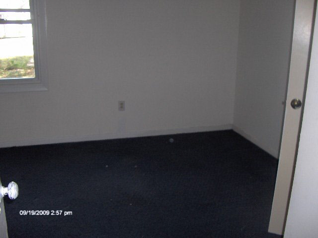320 E 9th St, Muncie, IN 47302 photo 7