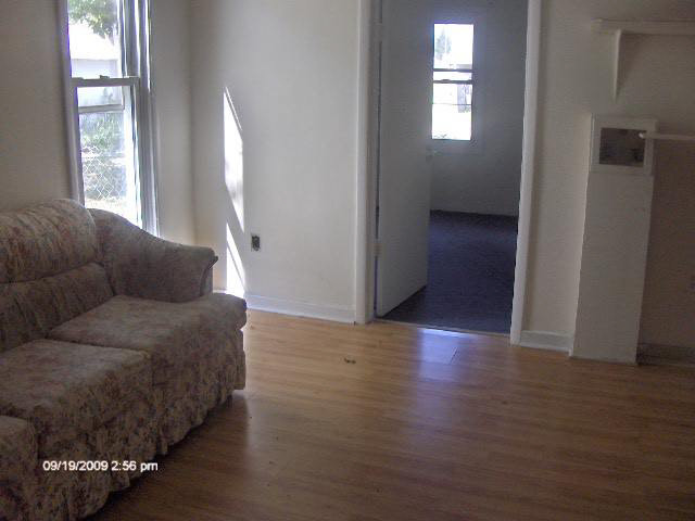 320 E 9th St, Muncie, IN 47302 photo 5