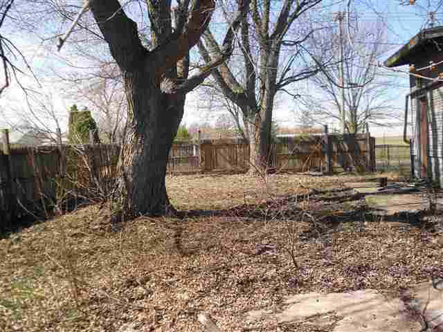 1701 E 16th St, Muncie, IN 47302 photo 2