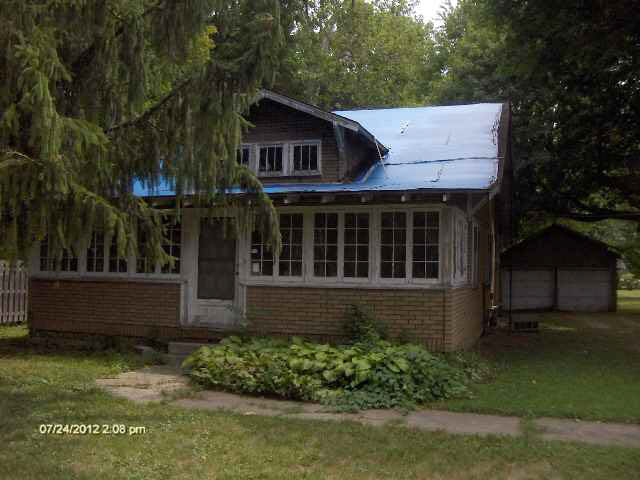 2707 E 10th St, Anderson, IN 46012 photo 1
