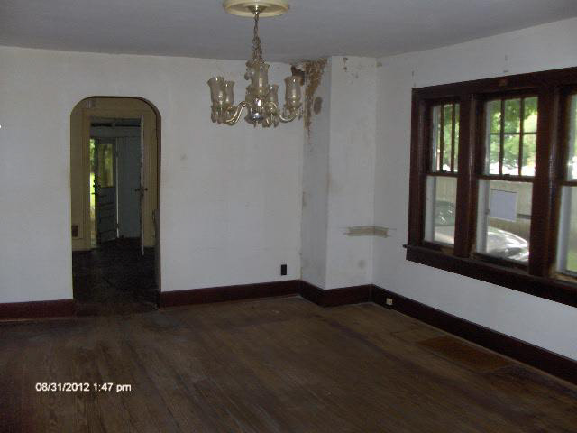 2707 E 10th St, Anderson, IN 46012 photo 6