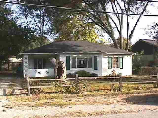 1802 E 16th St, Muncie, IN 47302 photo 1