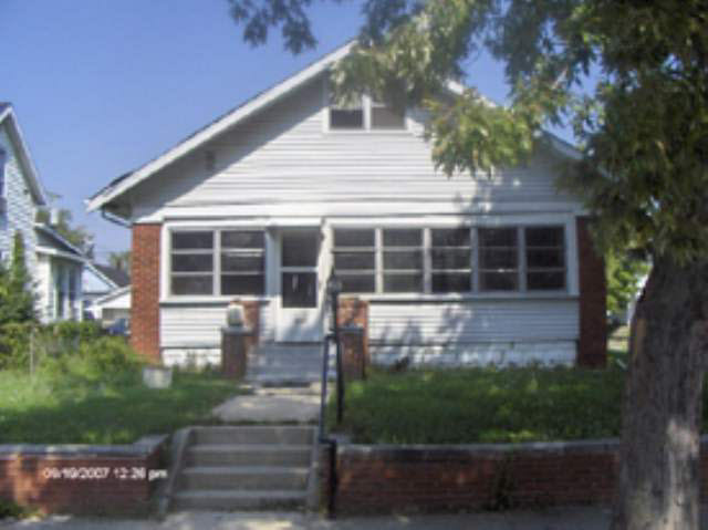 224 E 13th St, Muncie, IN 47302 photo 2