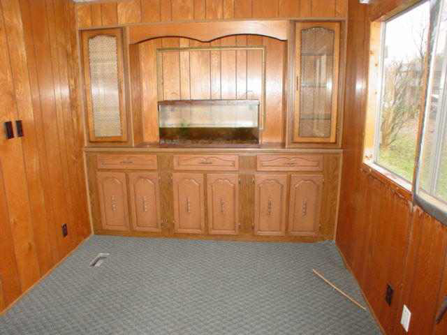 106 Sampson #kennard, Shirley, IN 47384 photo 4