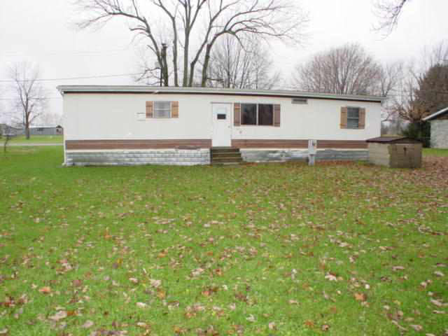 106 Sampson #kennard, Shirley, IN 47384 photo 2