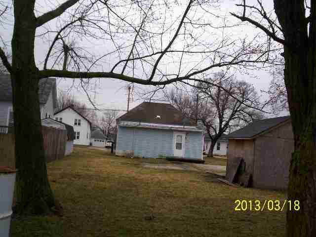 326 E 7th St, Portland, IN 47371 photo 1