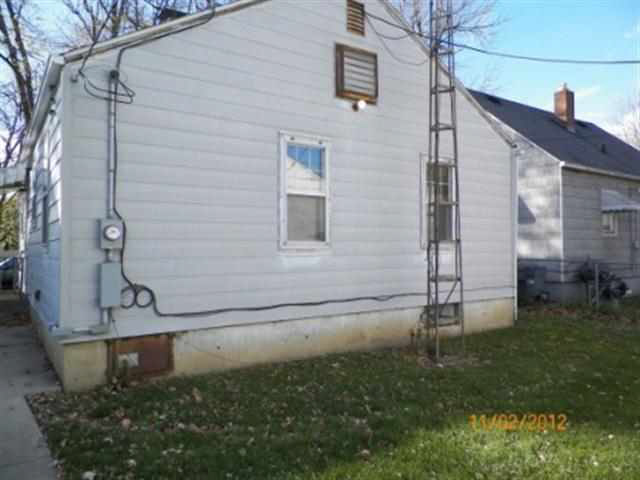 2100 S Ebright, Muncie, IN 47302 photo 2