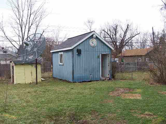 2320 E Cornell, Muncie, IN 47303 photo 2