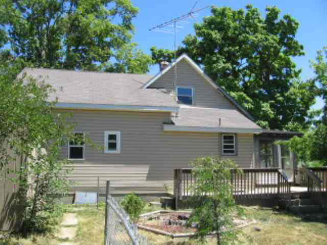 101 N Stanley Ave, Eaton, IN 47338 photo 2