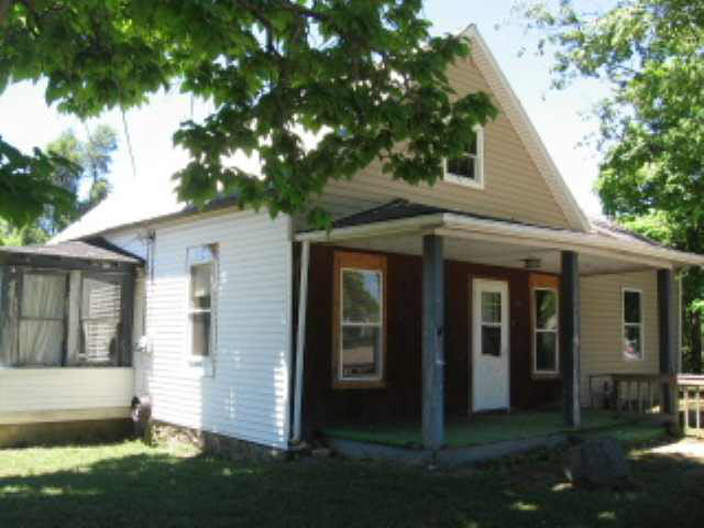 101 N Stanley Ave, Eaton, IN 47338 photo 1