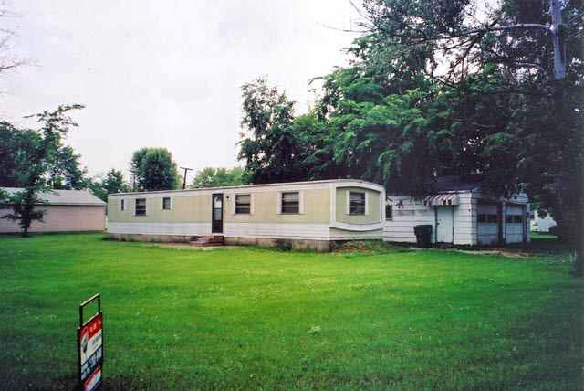 2115 N Rector, Muncie, IN 47302 photo 1