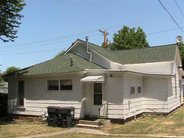 377 W Lincoln, Dunkirk, IN 47336 photo 2