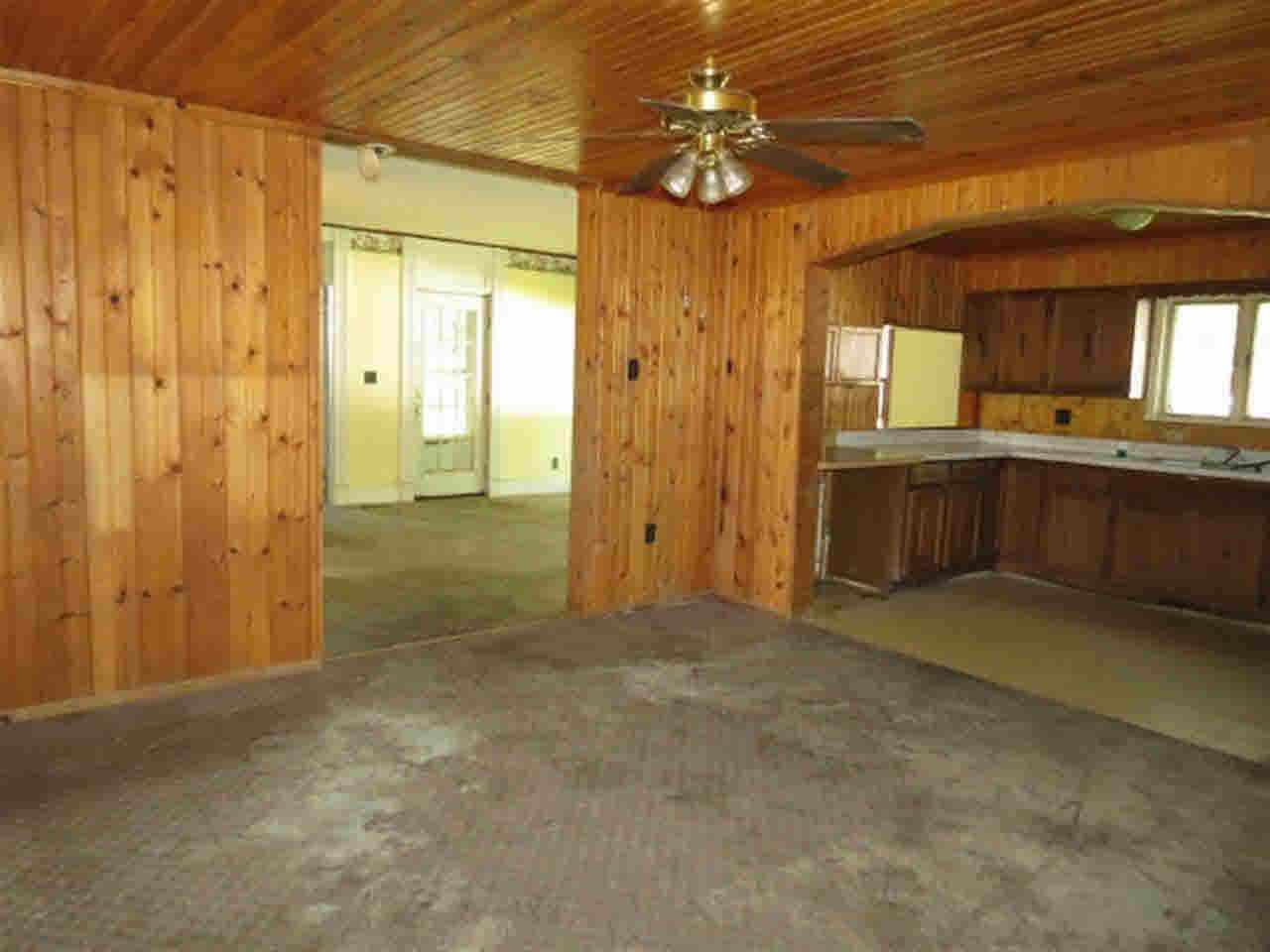 395 E Maple Ct, Pennville, IN 47369 photo 6