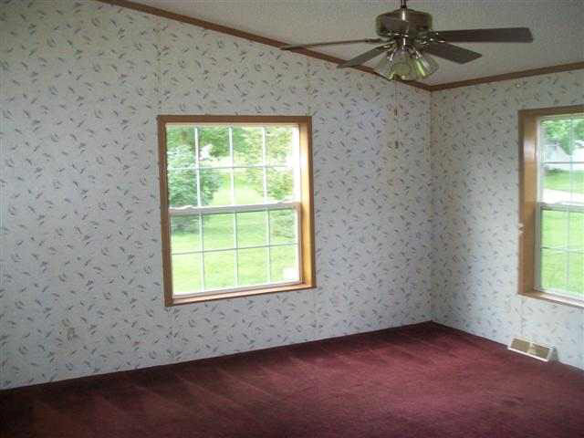 1718 N 23rd St, New Castle, IN 47362 photo 5