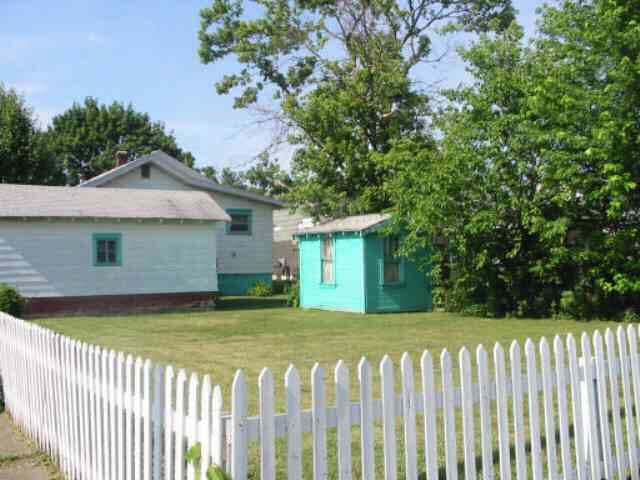1601 E 2nd St, Muncie, IN 47302 photo 2
