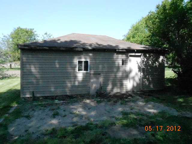 6095 E Gregory, Eaton, IN 47338 photo 3