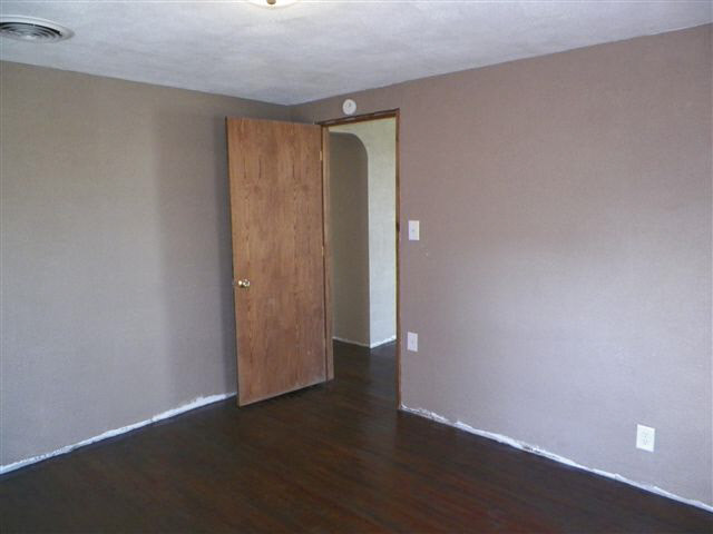 210 E 6th St, Matthews, IN 46957 photo 6