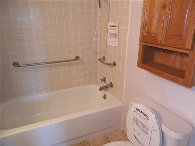 210 E 6th St, Matthews, IN 46957 photo 8