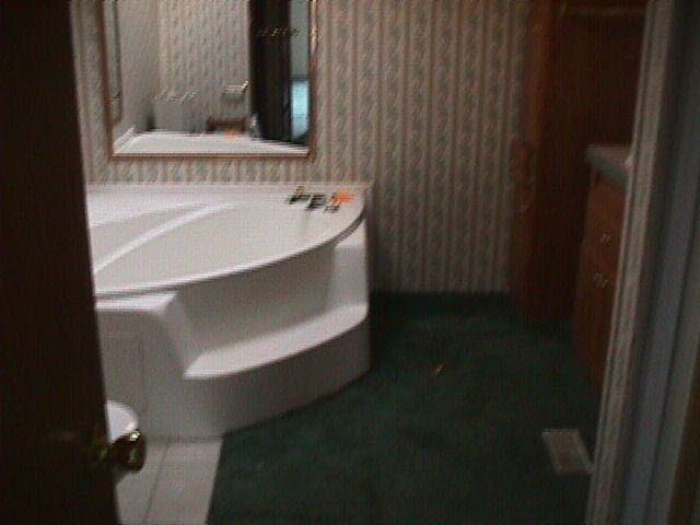 1700 E Kirk, Muncie, IN 47303 photo 4