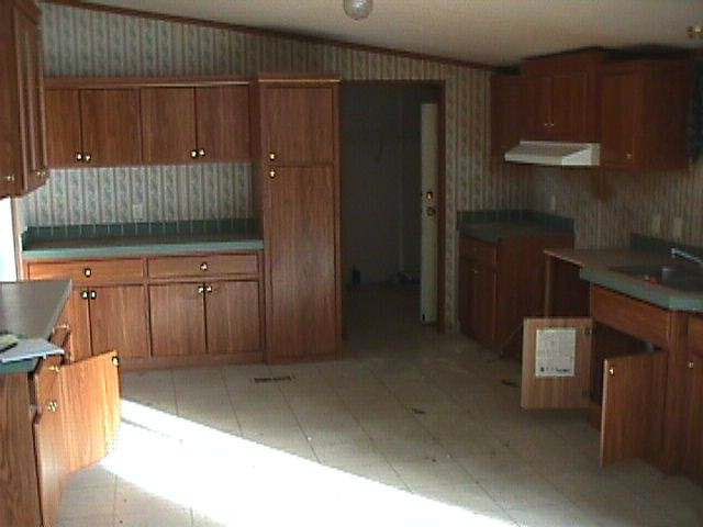1700 E Kirk, Muncie, IN 47303 photo 2