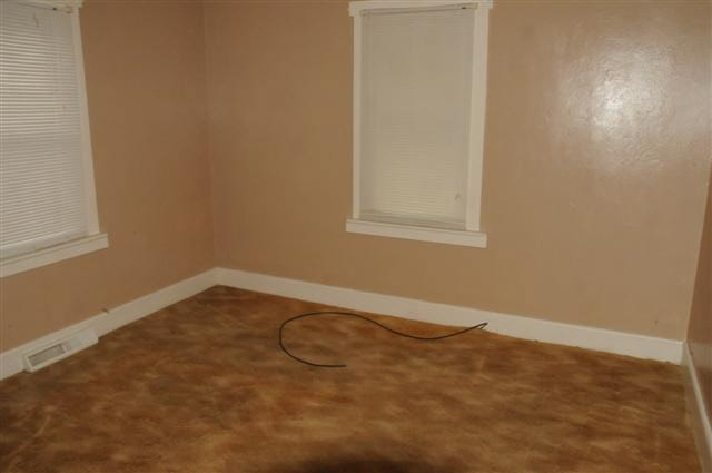 1307 S 23rd St, New Castle, IN 47362 photo 7
