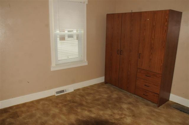 1307 S 23rd St, New Castle, IN 47362 photo 6